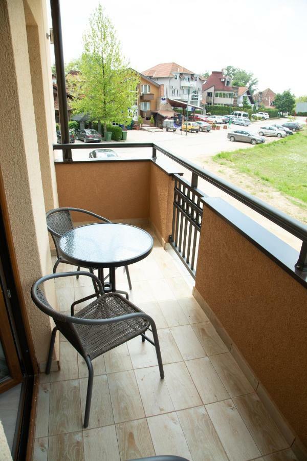 Apartmani Borova 2 Veliko Gradište Екстериор снимка